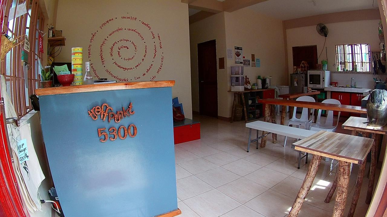 Treffpunkt 5300 Hostel Puerto Princesa Buitenkant foto