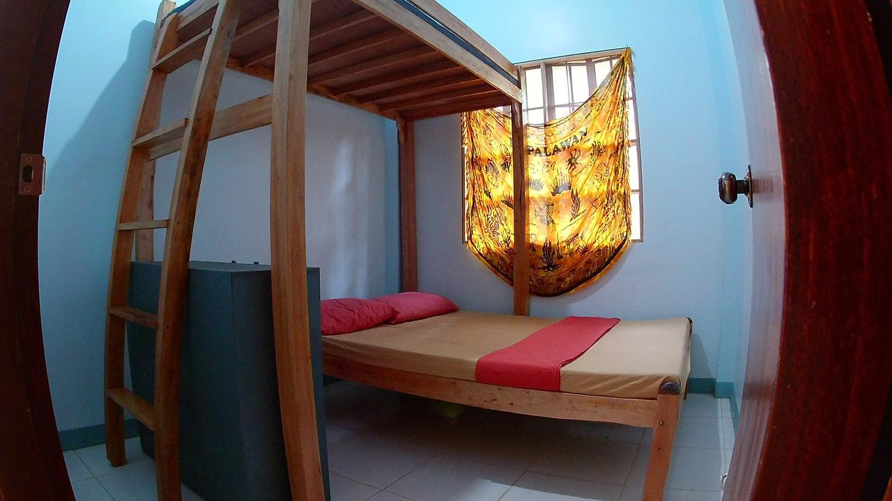 Treffpunkt 5300 Hostel Puerto Princesa Buitenkant foto